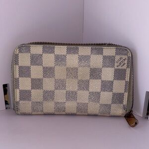 Louis Vuitton Authentic Damier Azur Canvas Wallet